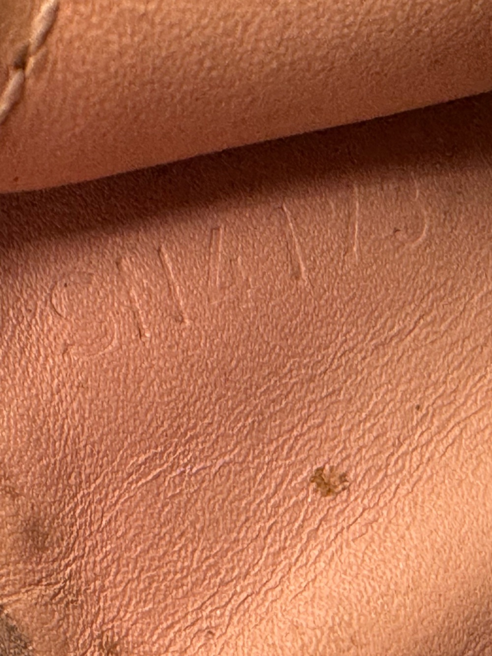 Louis Vuitton Vernis Zippy Pouch Wallet - Picture 9 of 17